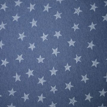 Jogging mit weißen Sternen auf Jeansblau