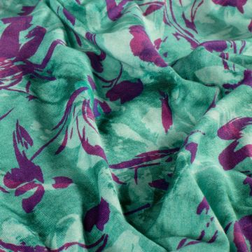 French Terry mit abstraktem Blumenmuster in Mint und Lila