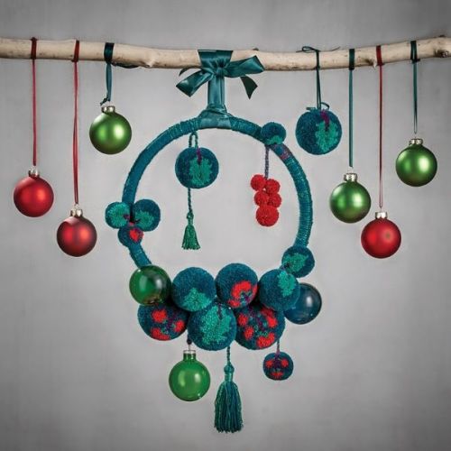 Pompon kerstkrans
