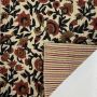 Gesteppter Baumwollstoff mit Blockprint-Blumenmuster in Ocker