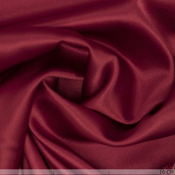 Reine Seide Stretch Tiefrot