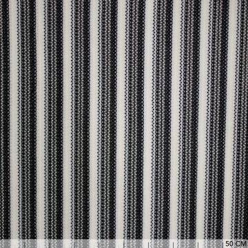 Gehäkelte Streifen Schwarz-Weiß