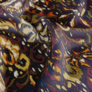 Satinsatin mit abstraktem Paisleymuster in Multicolor Marine