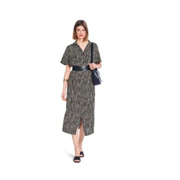 Burda Schnittmuster Midi-Hemdblusenkleid für Damen mit Kappenärmeln und Taschen 5742